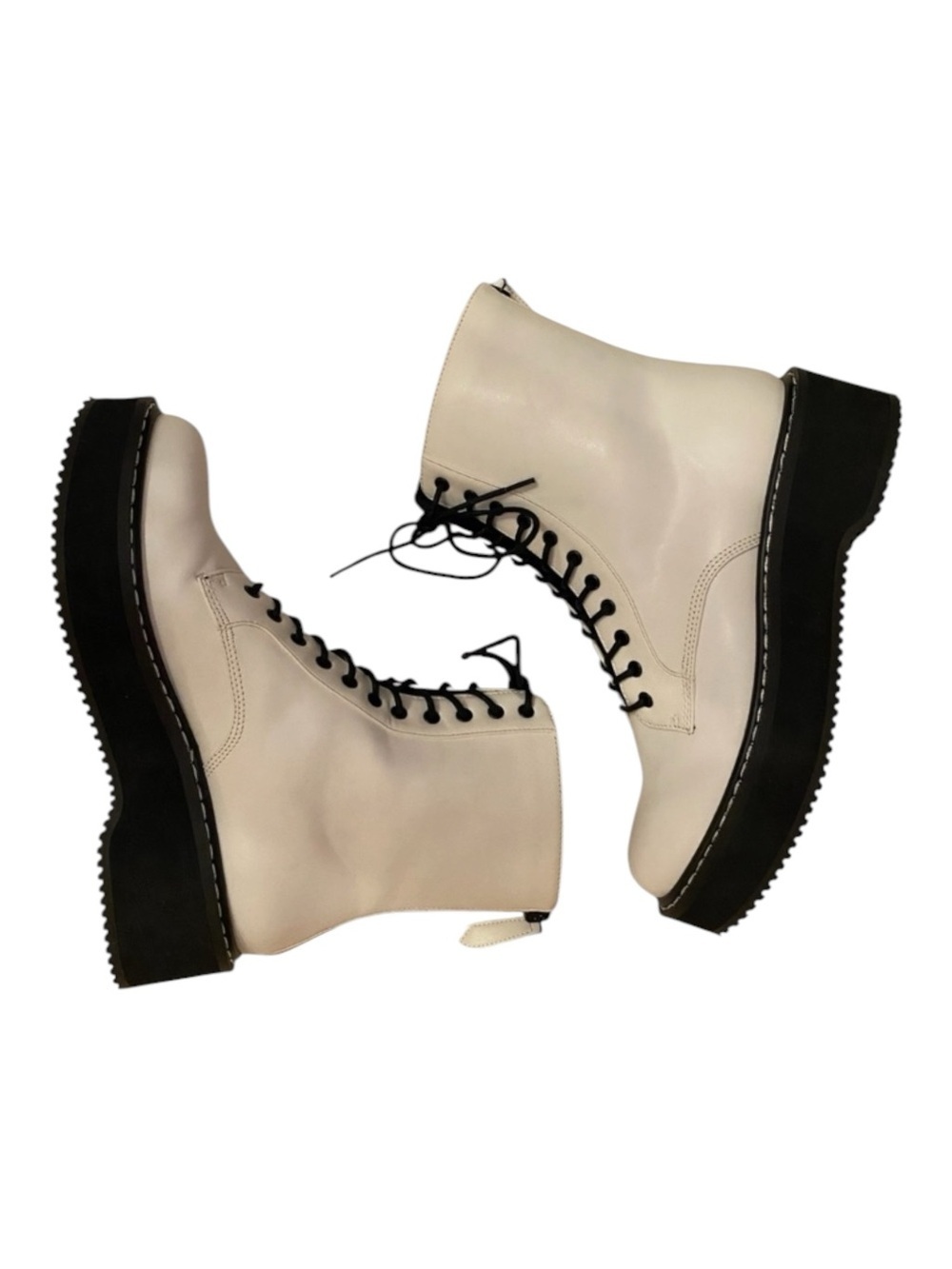 KENDALL+ KYLIE “Hunt2” Vegan Leather Combat Lug Sole Boots WHT/BLK SZ 6-1/2